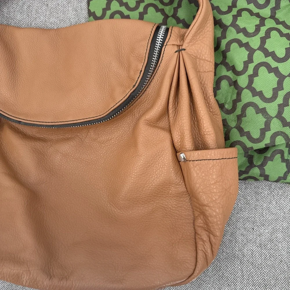 orYANY Womens Tan Brown Large Pebbled Leather Hobo Shoulder Bag Travel